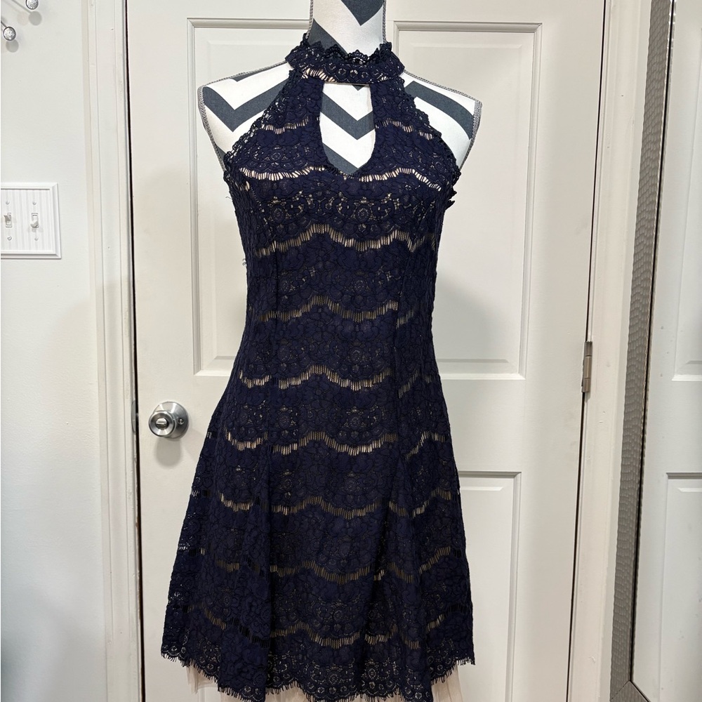 Francesca's Lace Mini Dress Blue Halter Tulle Keyhole Formal‎ Kentucky Derby